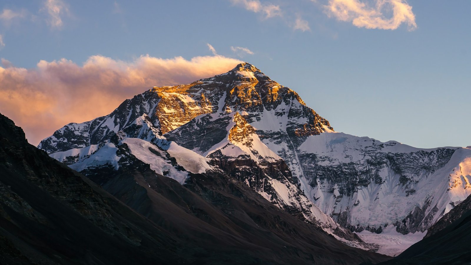Magical view of Mount Everest during sunset